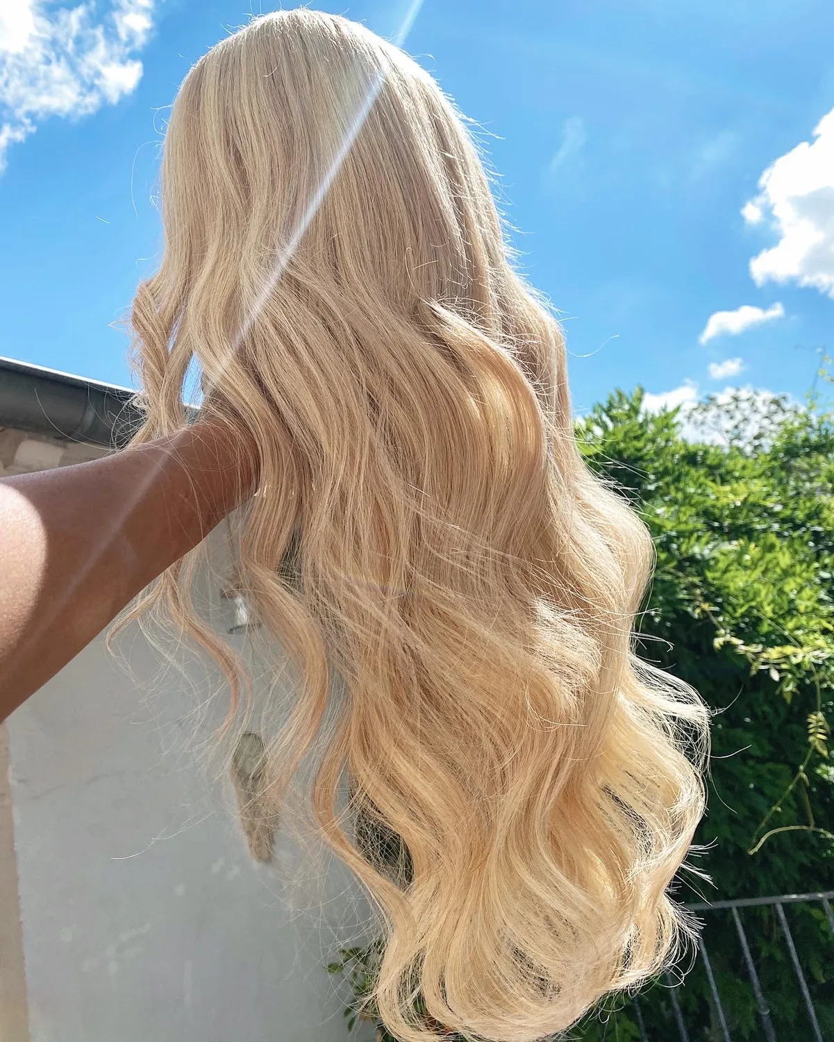 Extraliebe Amy Sandblond Atelier Fullwig