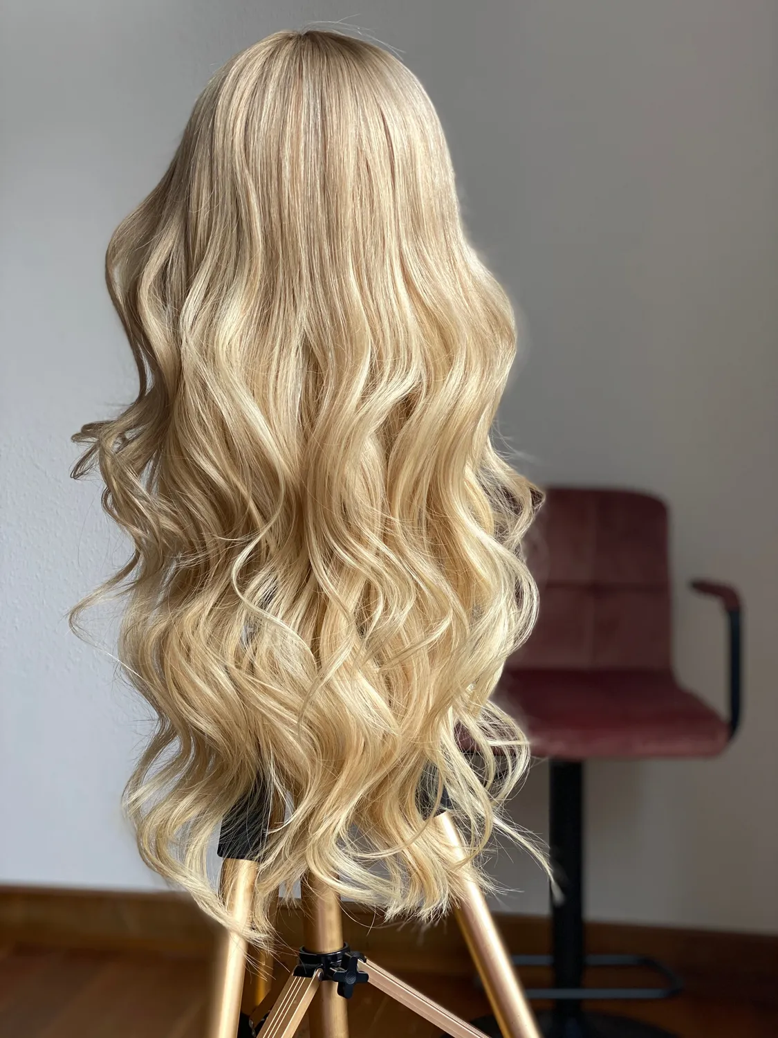 Extraliebe Amy Sandblond Atelier Fullwig