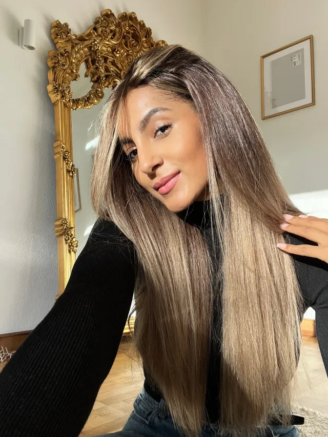 Extraliebe Atelier Idalia Echthaarperücke Sandy Bronde Balayage